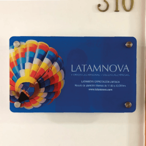 placa oficina acrilico